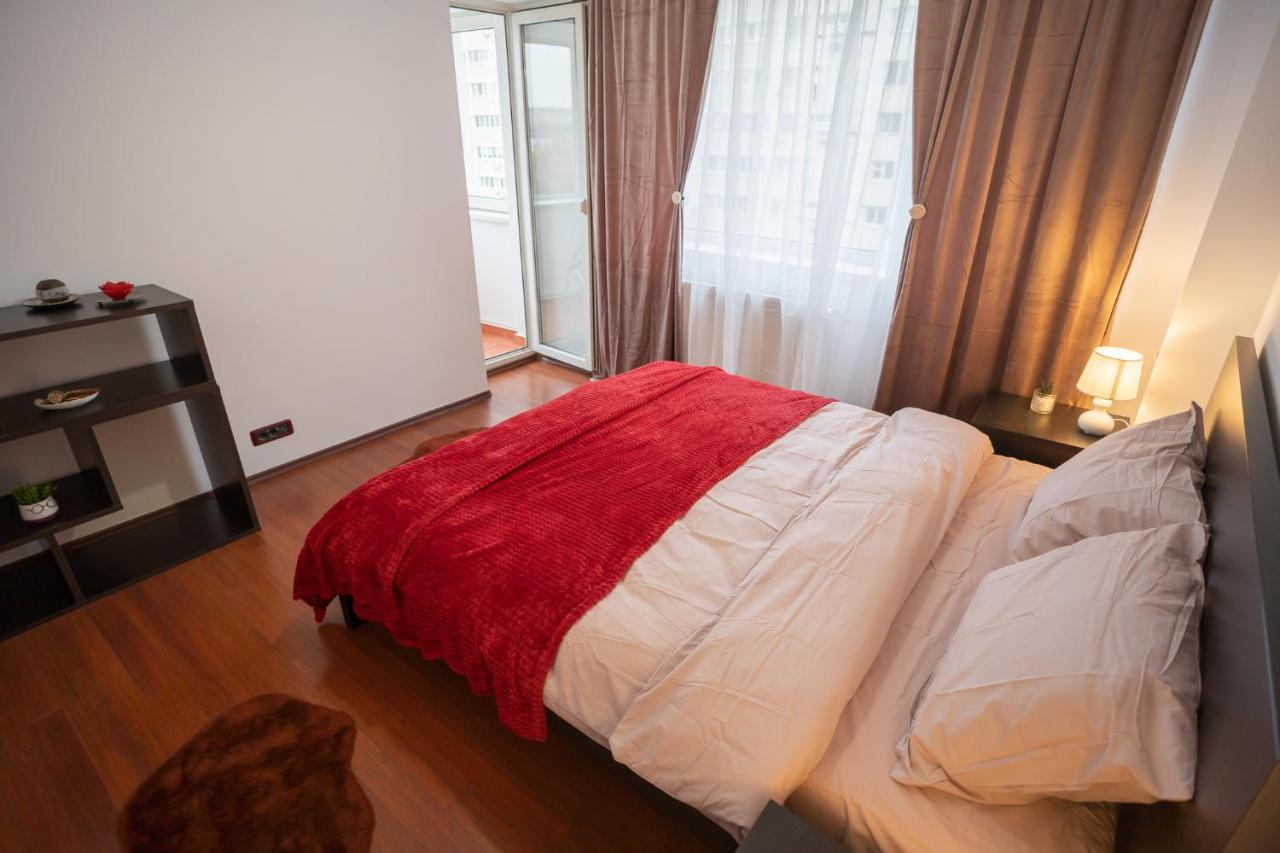 Spacious 2Br Dristor Apartment Bukarest Exteriör bild